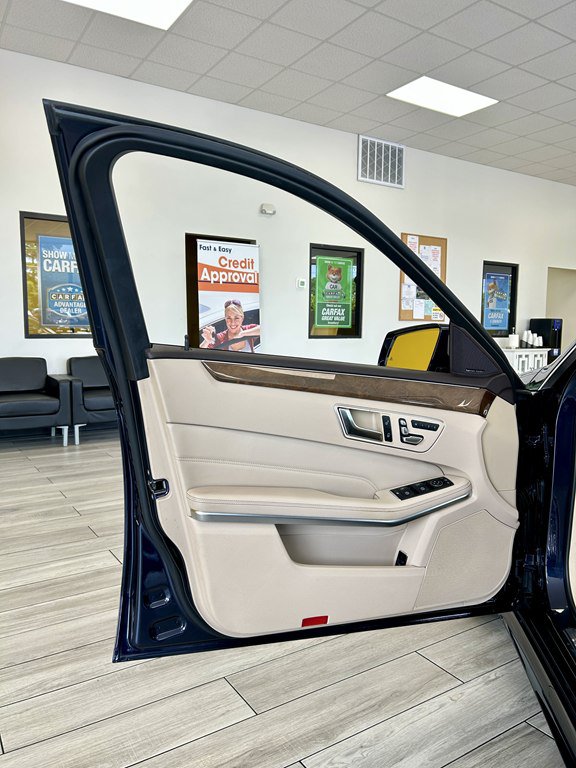 Used 2016 Mercedes-Benz E 350 Sedan image 9