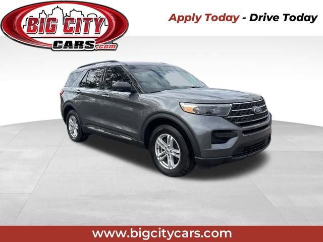 Used 2022 Ford Explorer XLT RWD image 1