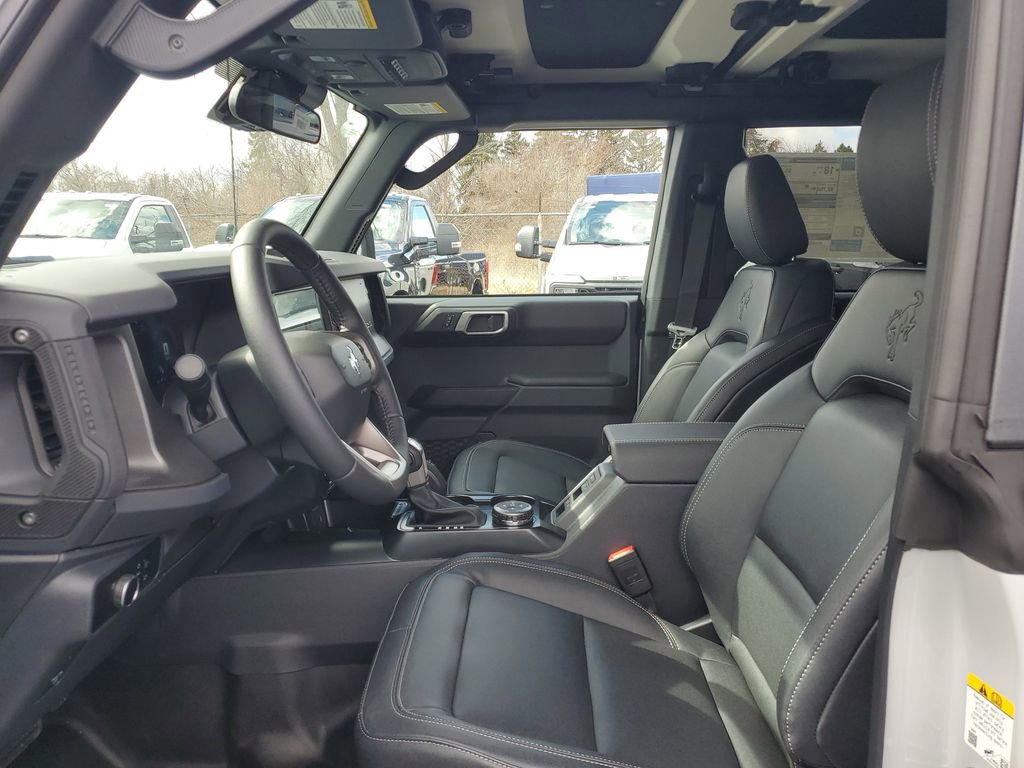 New 2026 Ford Bronco Badlands image 8