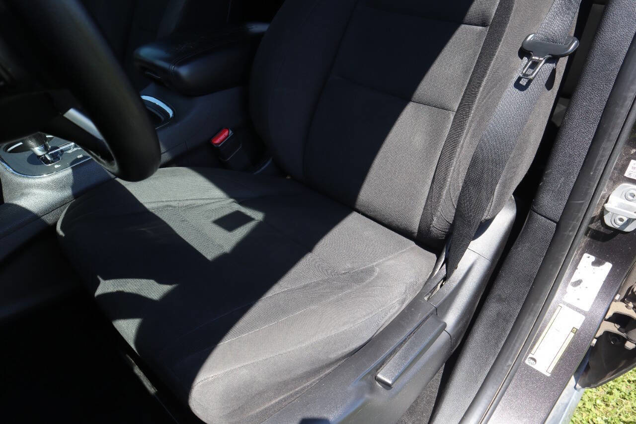 Used 2013 Dodge Durango SXT RWD image 9