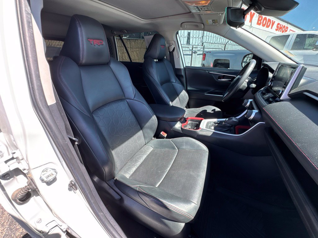 Used 2021 Toyota RAV4 TRD Off-Road w/ TRD Off-Road Weather Package AWD/4WD image 24