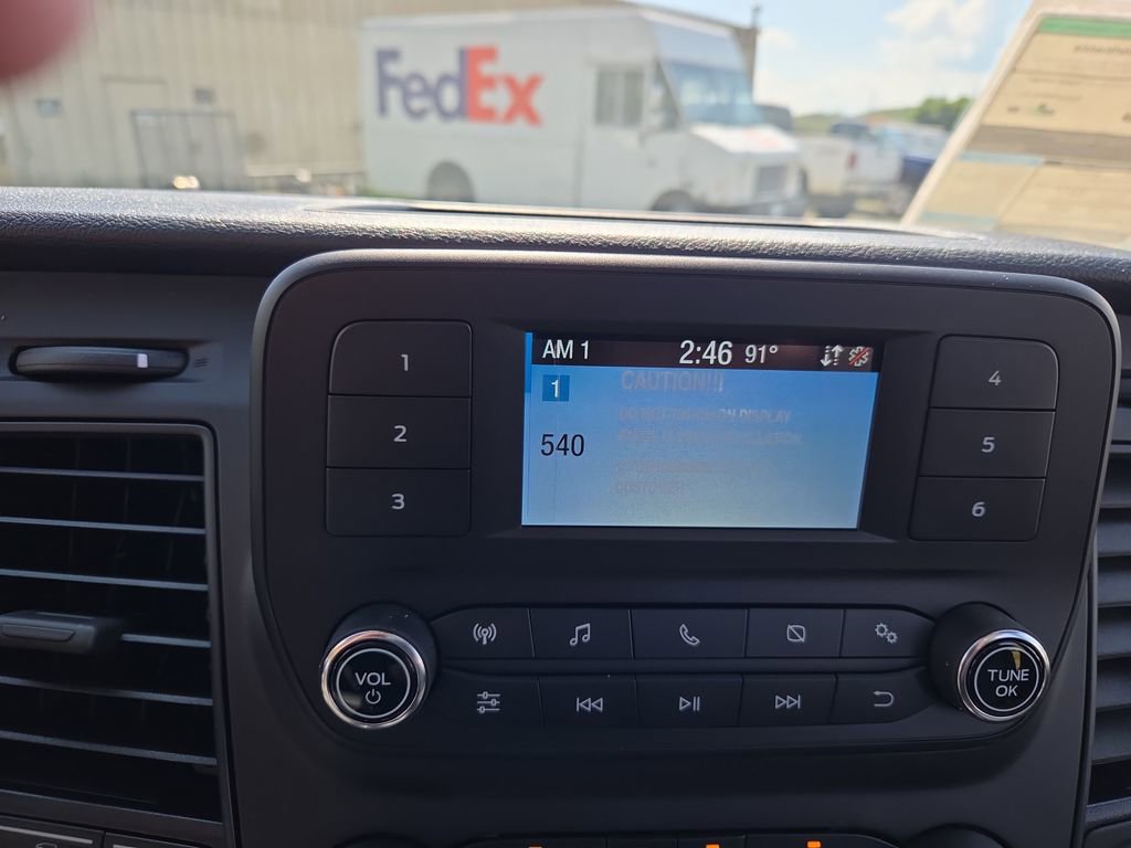 New 2025 Ford Transit 250 148 Medium Roof image 19