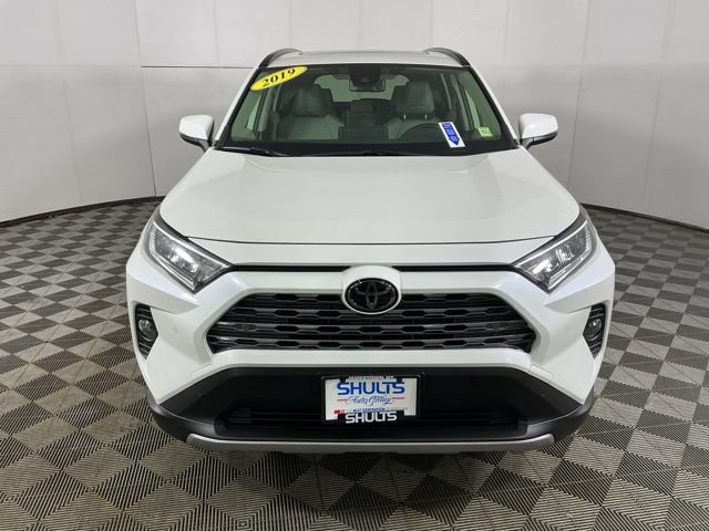 Used 2019 Toyota RAV4 Limited w/ All Weather Liner Package AWD/4WD image 3