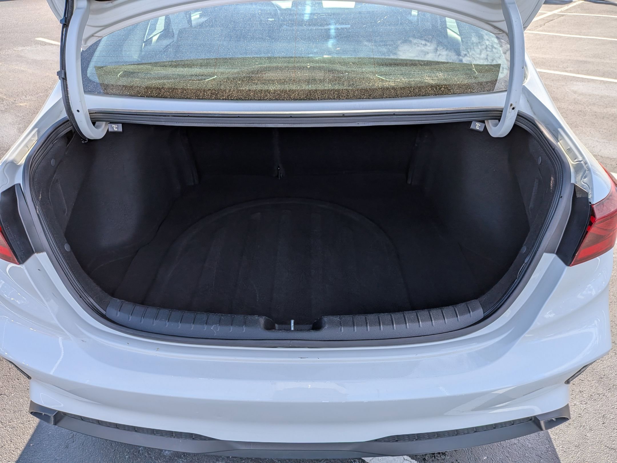 Used 2024 Kia Forte LXS FWD image 31