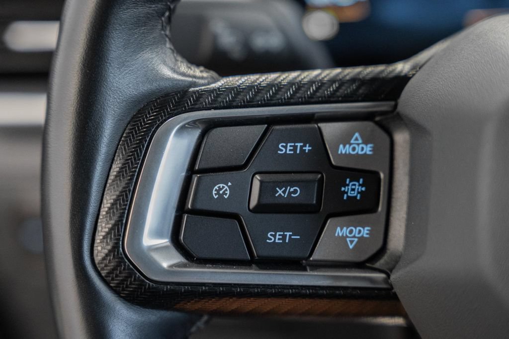 Used 2025 Ford Mustang Premium RWD image 22