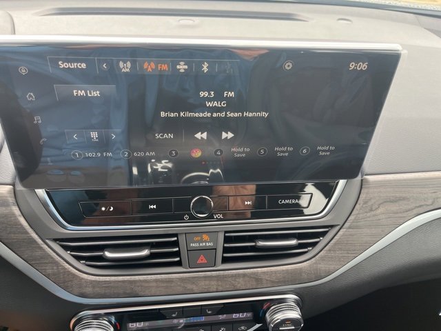 Used 2025 Nissan Altima 2.5 SV w/ SV Premium Package image 33