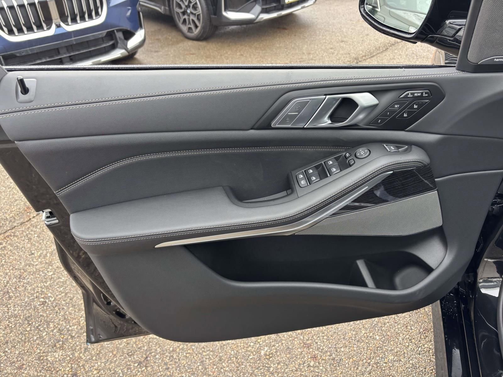 New 2026 BMW X7 xDrive40i image 11