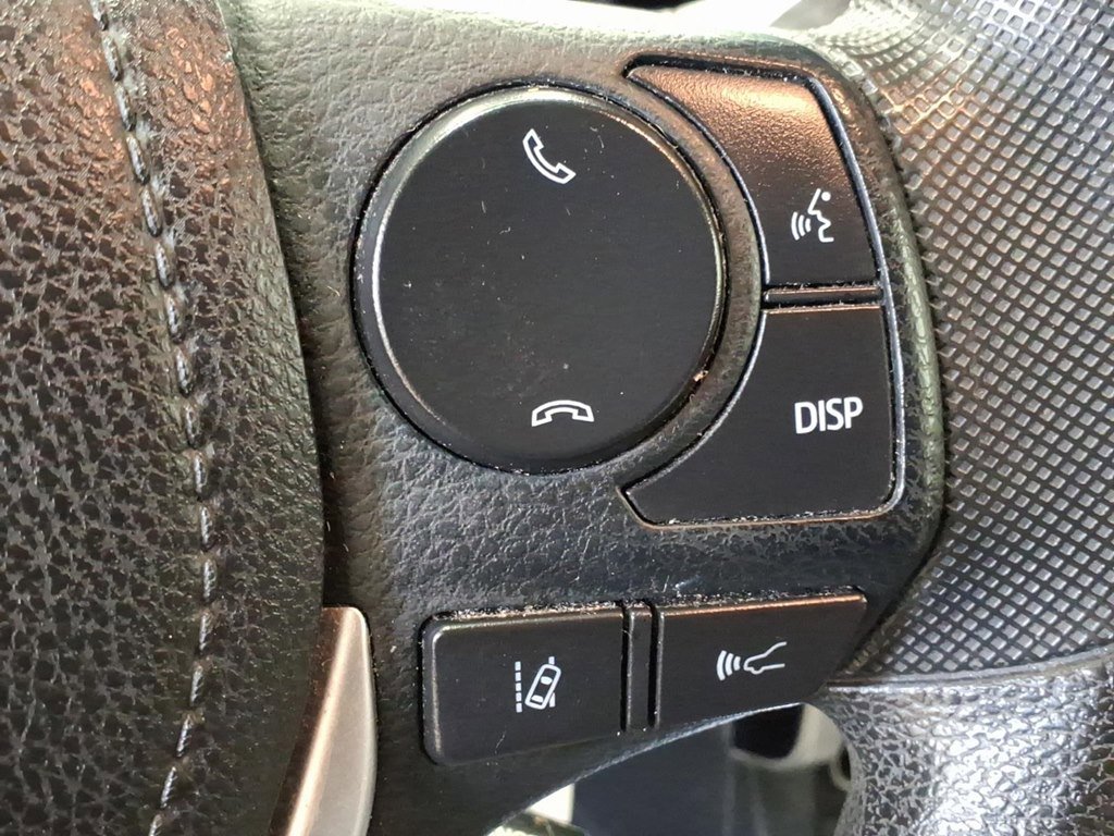 Used 2017 Toyota Corolla LE w/ Body Protection Package FWD image 12