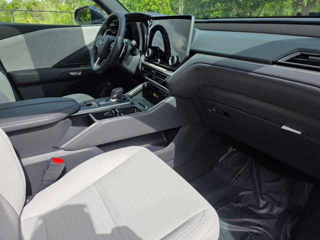 New 2026 Lexus TX 350 AWD image 9