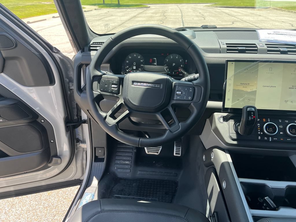 New 2026 Land Rover Defender 130 X AWD/4WD image 13
