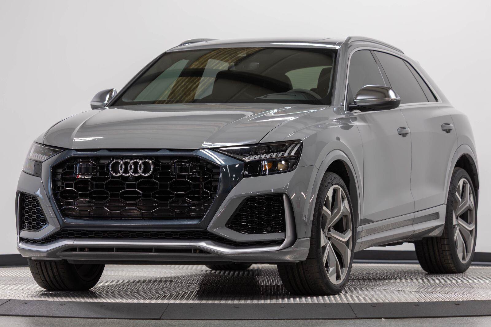 Used 2024 Audi RS Q8 w/ Executive Package AWD/4WD image 7