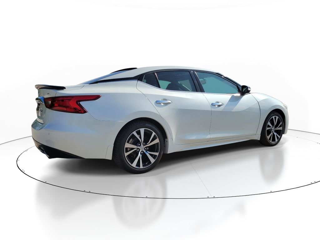 Used 2017 Nissan Maxima 3.5 SL FWD image 4