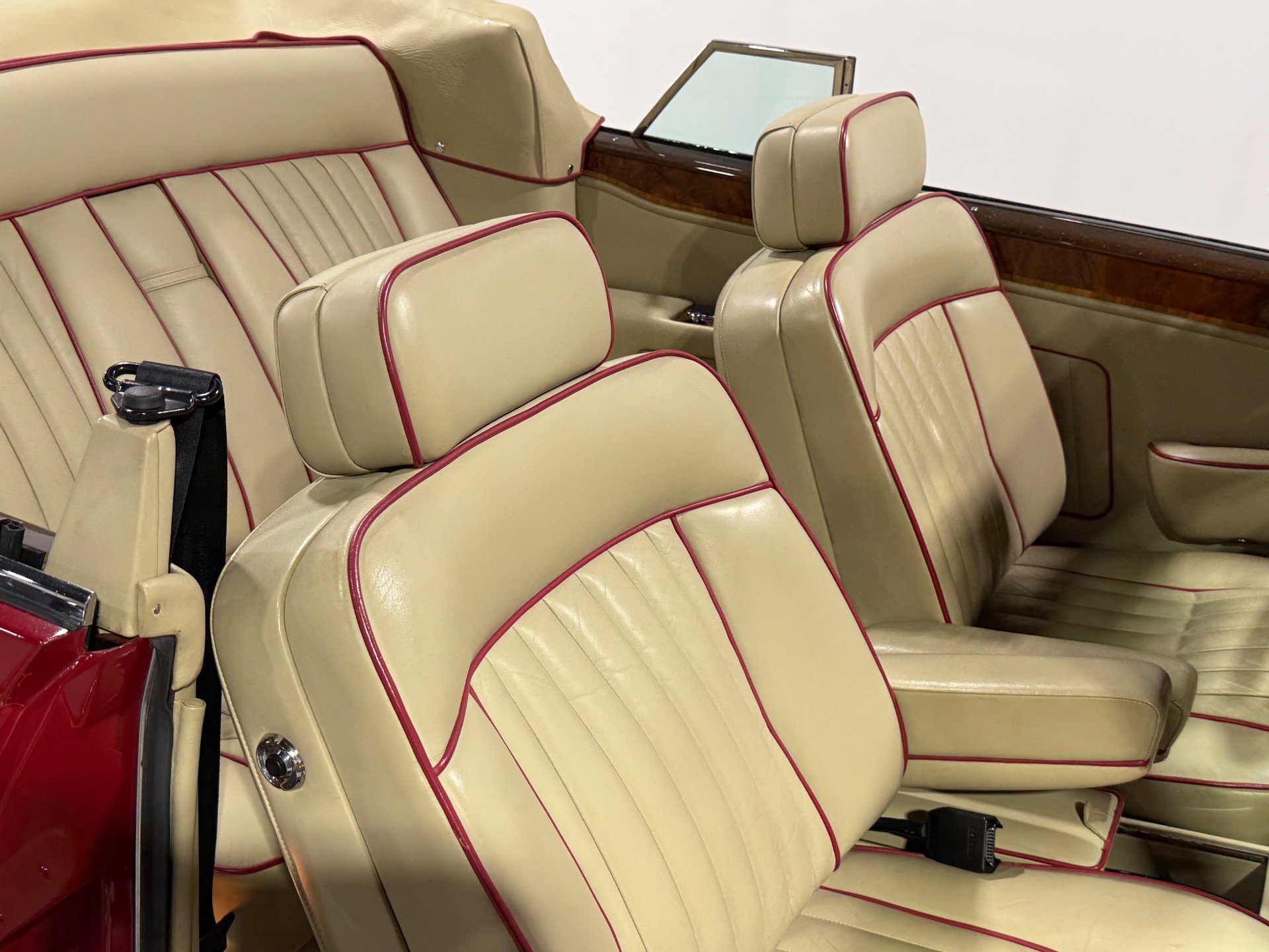 Used 1988 Rolls-Royce Corniche II image 52