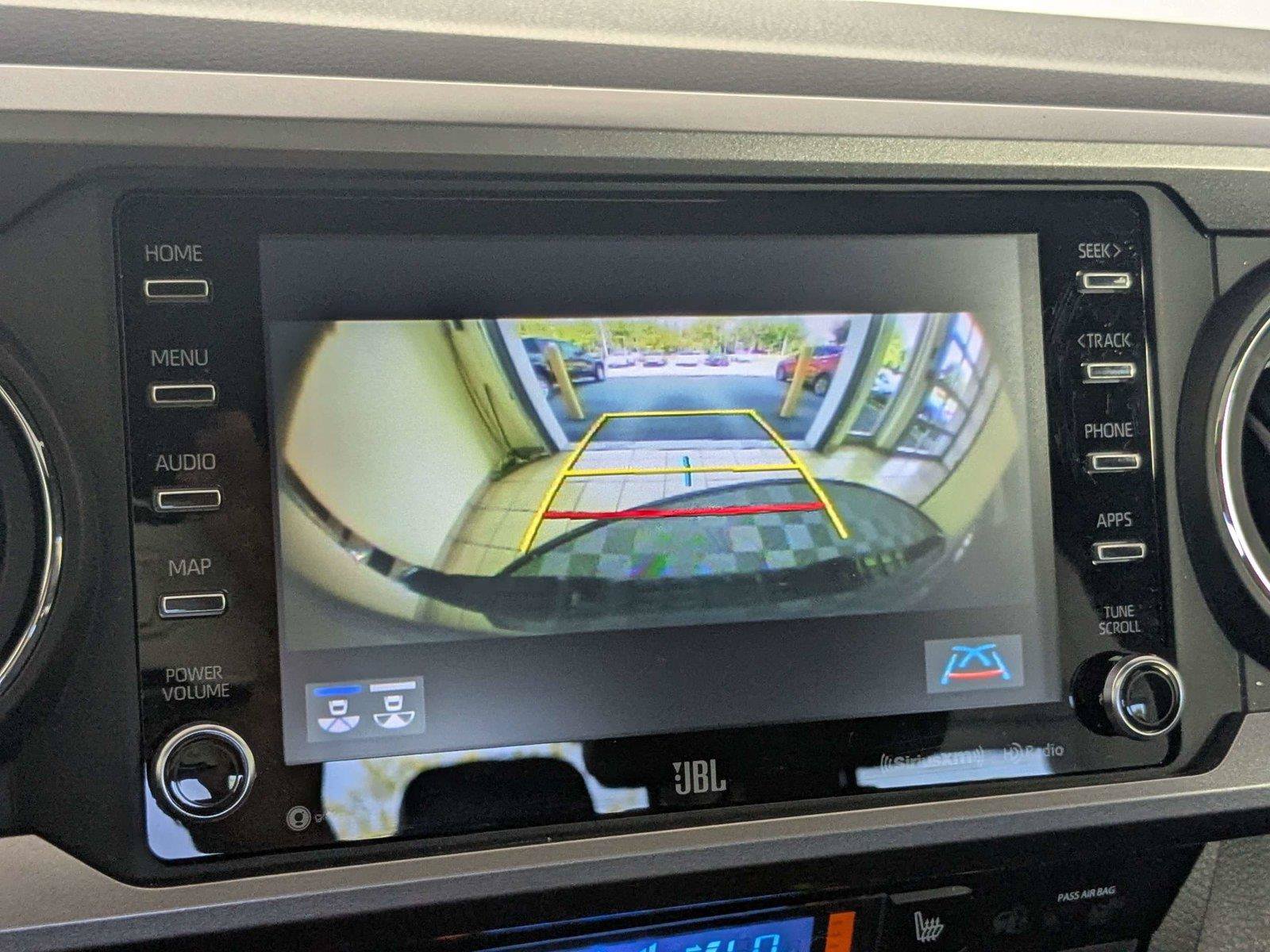Certified 2022 Toyota Tacoma Limited AWD/4WD image 21