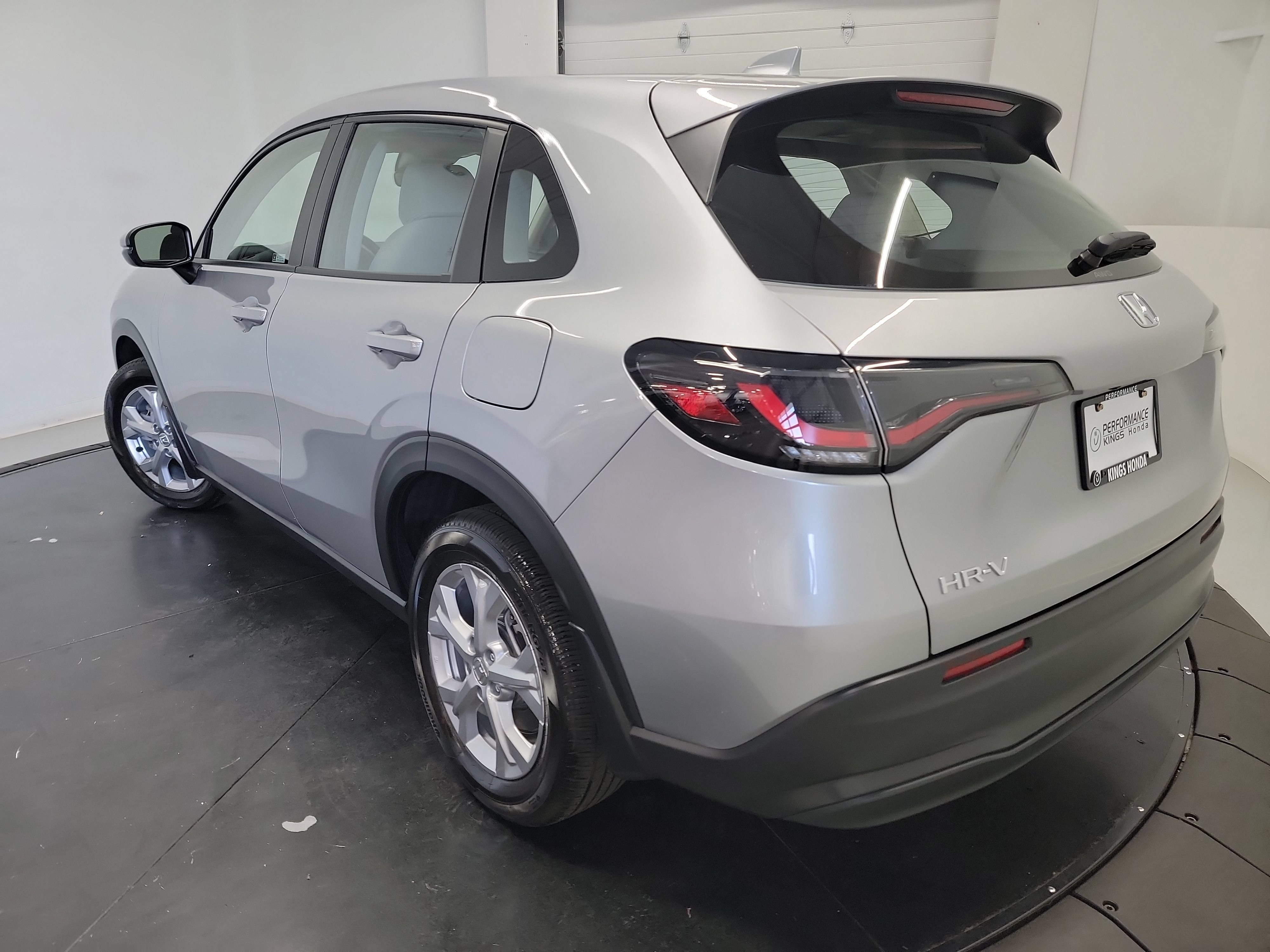 Used 2024 Honda HR-V LX image 6
