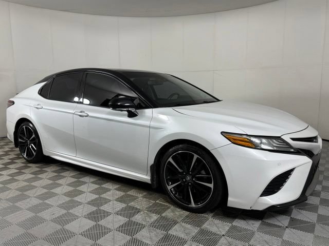 Used 2018 Toyota Camry XSE w/ Driver Assist Package FWD image 14