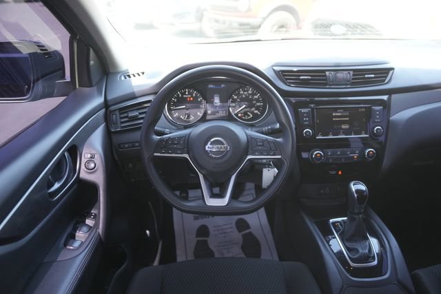 Used 2019 Nissan Rogue Sport S w/ Appearance Package image 21