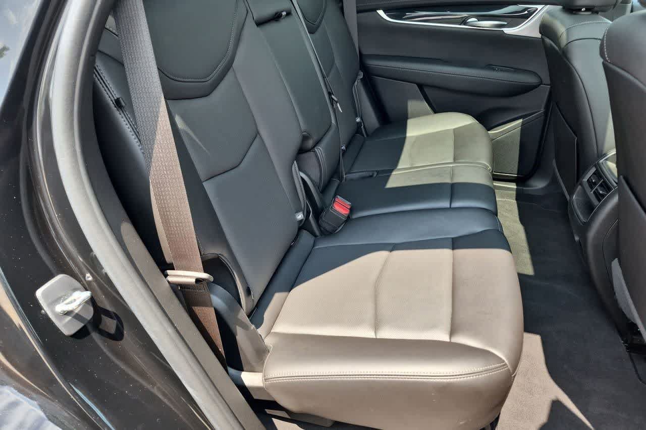 Used 2024 Cadillac XT5 Premium Luxury AWD/4WD image 21