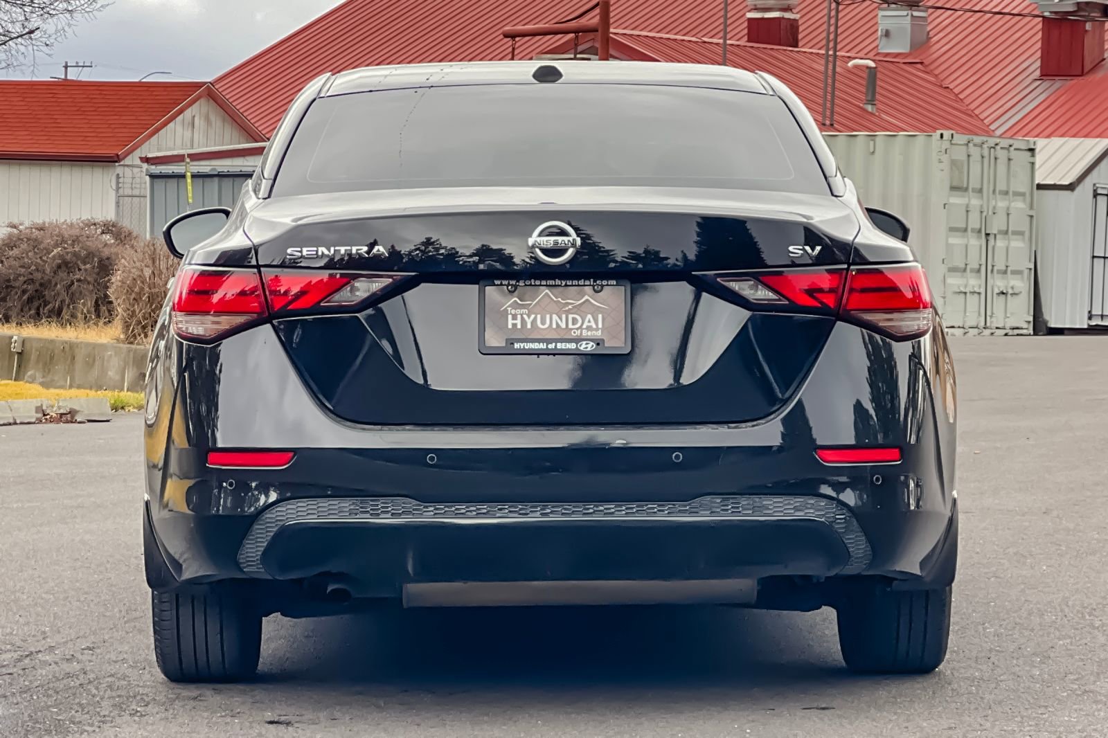 Used 2022 Nissan Sentra SV w/ SV Premium Package image 5