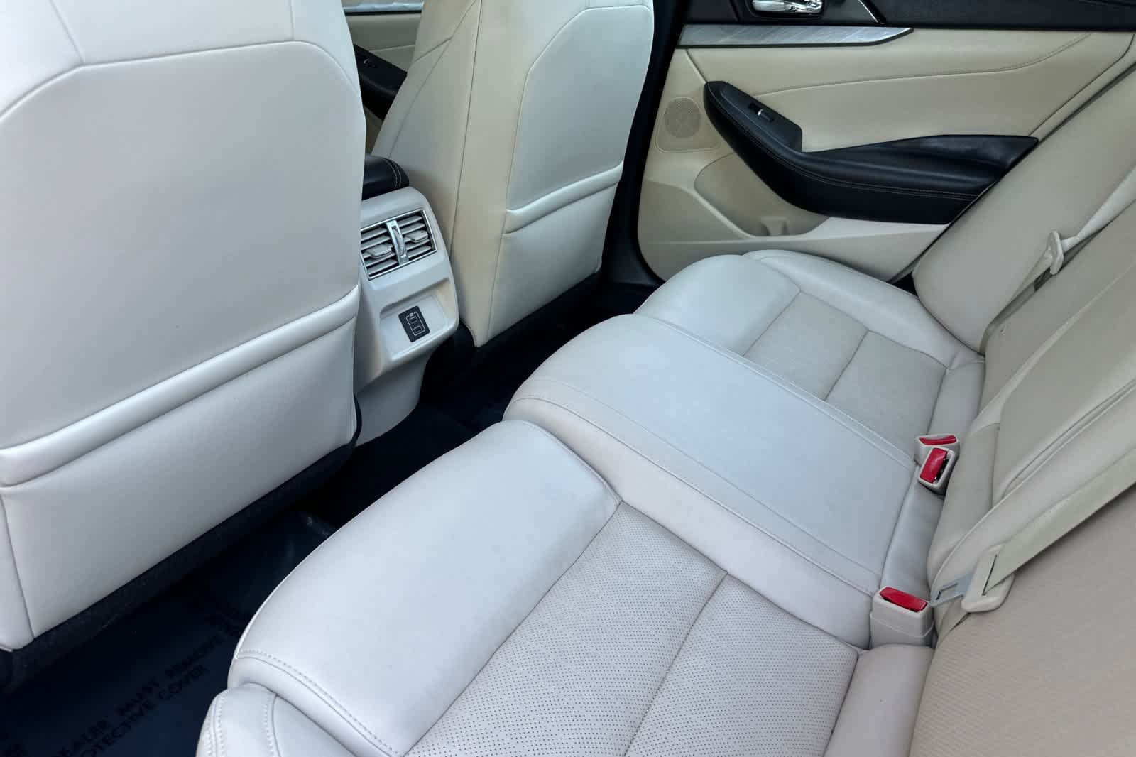 Used 2018 Nissan Maxima 3.5 SL FWD image 4