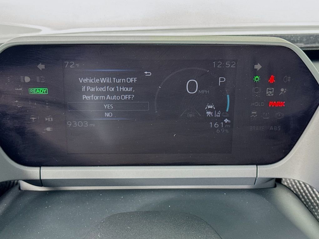 Used 2024 Toyota bZ4X XLE image 18