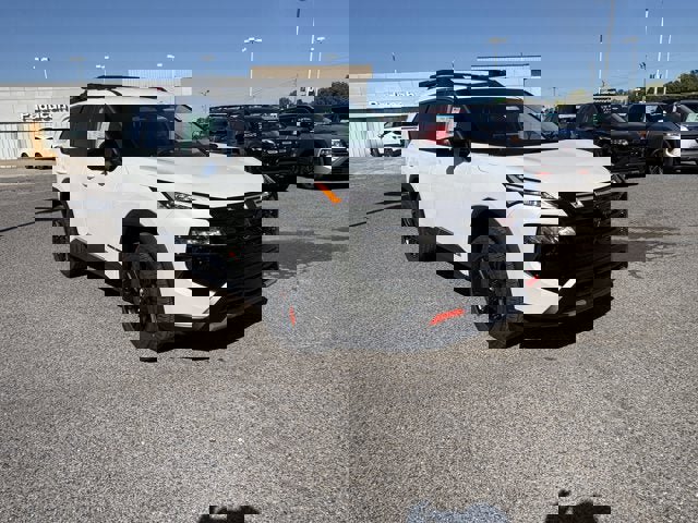 New 2026 Nissan Rogue SV image 3