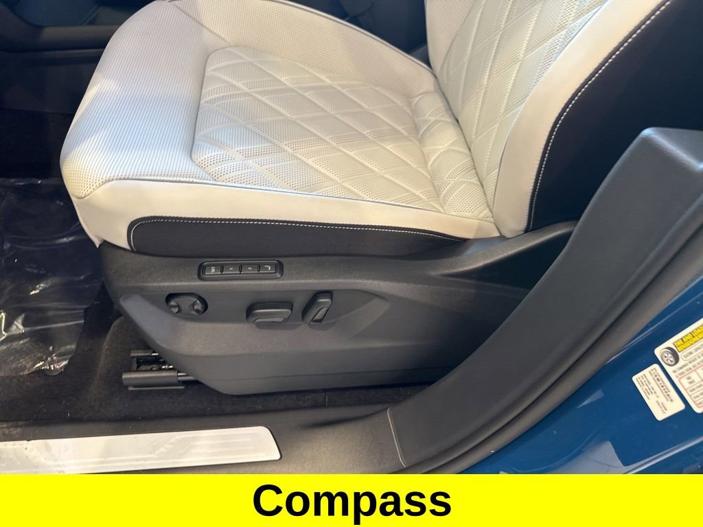 New 2026 Volkswagen Atlas Cross Sport SEL Premium R-Line image 18