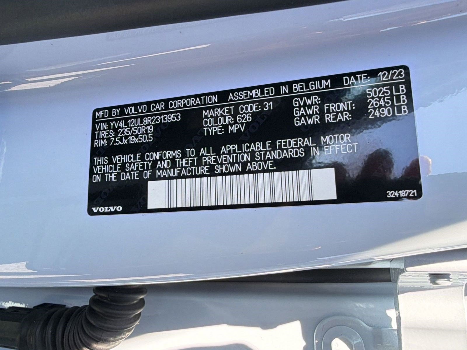 Used 2024 Volvo XC40 B5 Plus w/ Protection Package Premier image 21