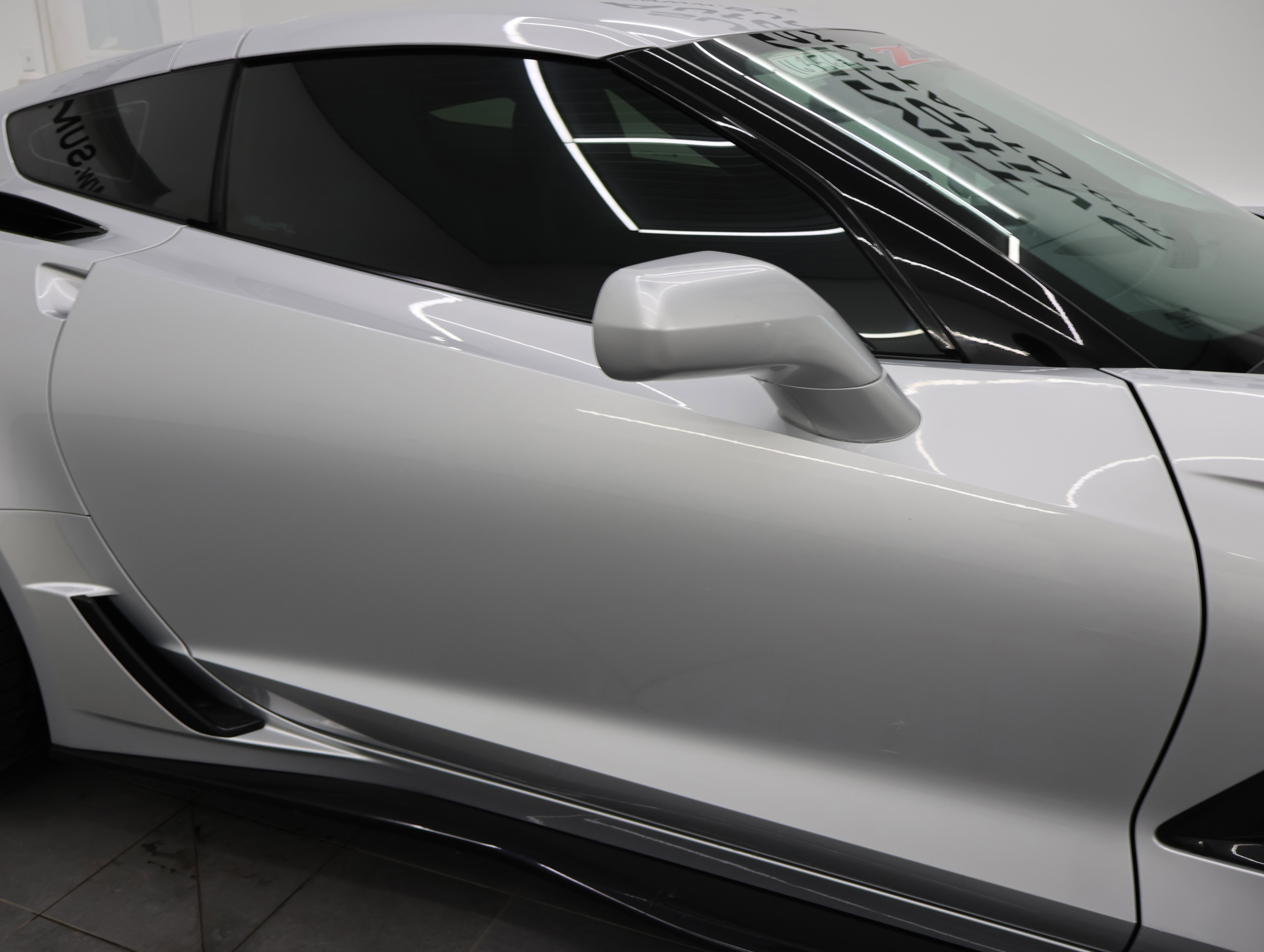 Used 2019 Chevrolet Corvette Z06 image 21