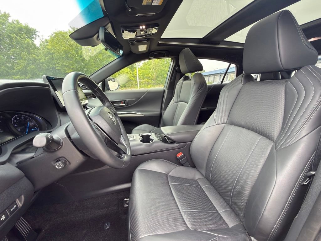 Used 2022 Toyota Venza Limited w/ Advanced Technology Package AWD/4WD image 10