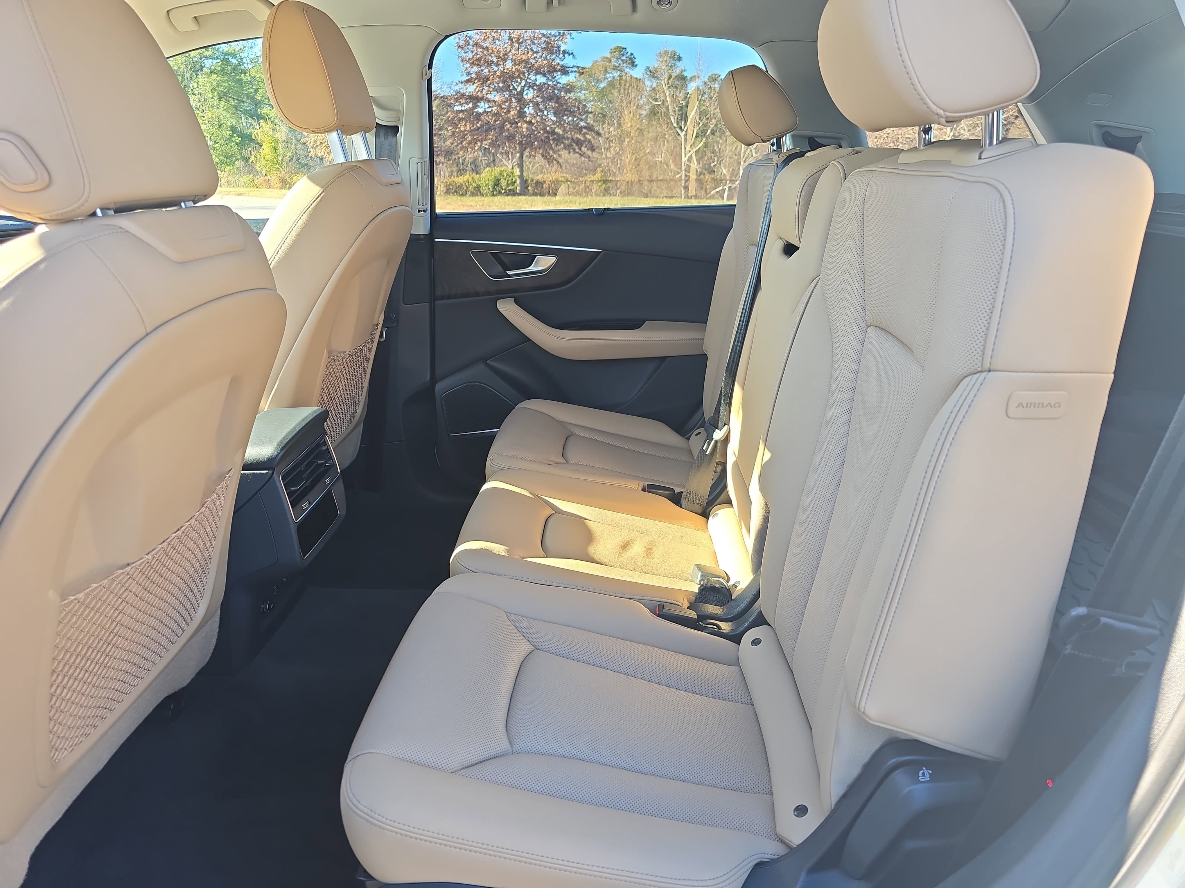 Certified 2025 Audi Q7 2.0T Premium Plus image 14