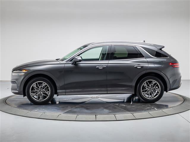 Used 2022 Genesis GV70 2.5T w/ Select Package image 2