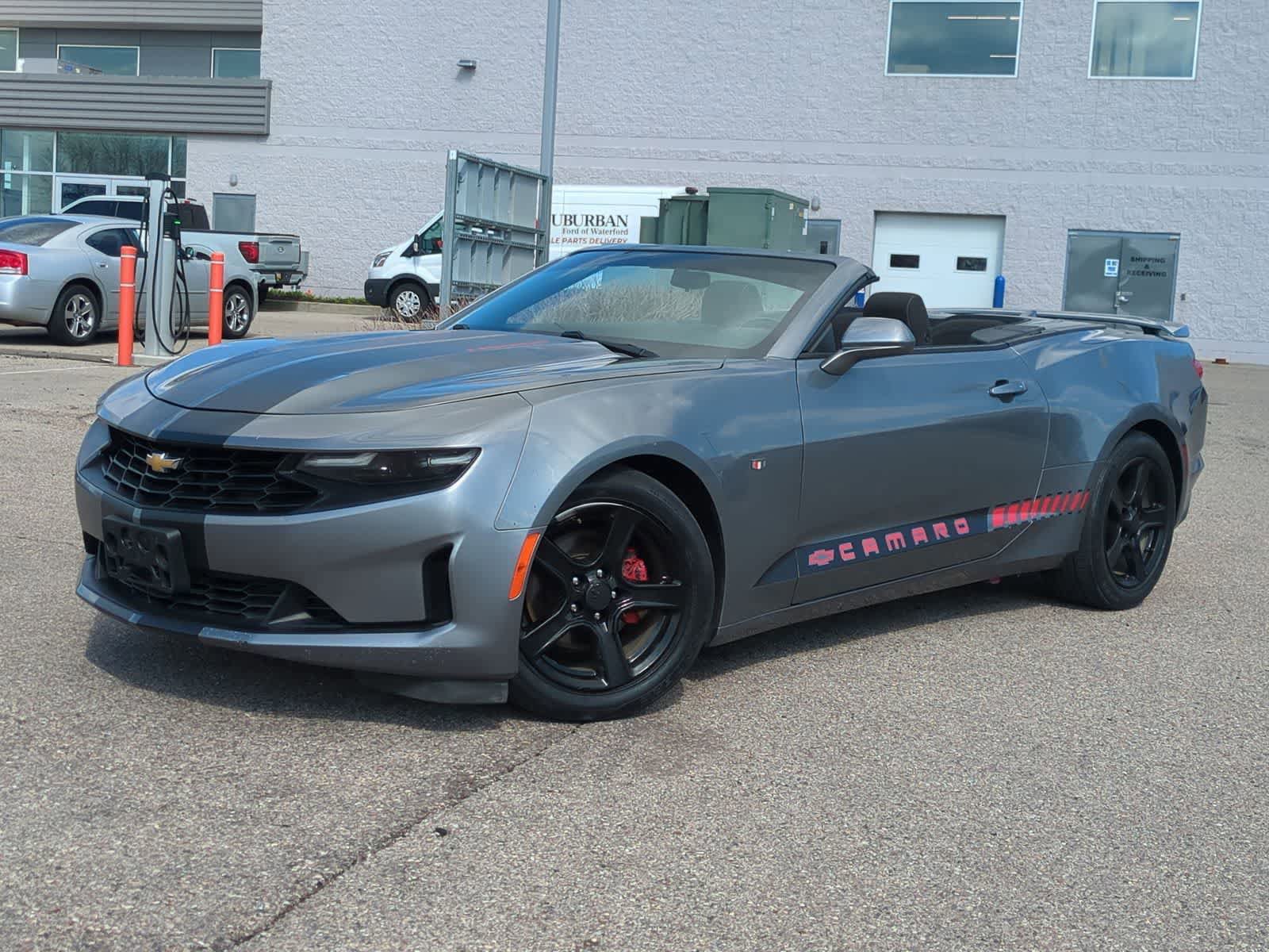 Used 2020 Chevrolet Camaro LT image 1