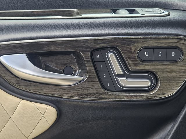 Used 2023 Mercedes-Benz Sprinter 2500 image 7