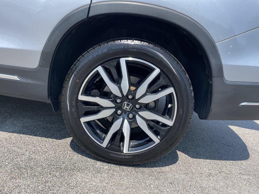 Used 2021 Honda Pilot Touring image 4