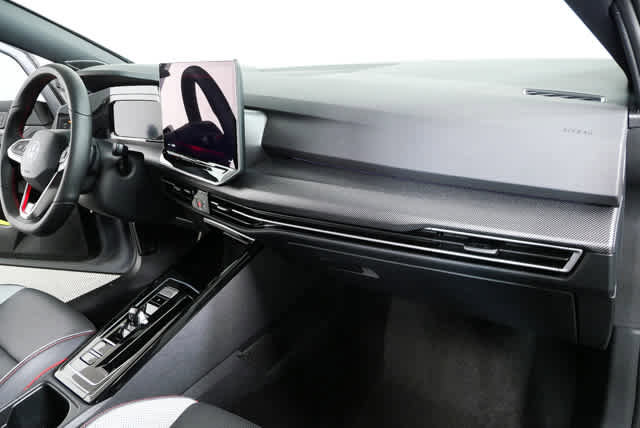 New 2026 Volkswagen GTI SE FWD image 24
