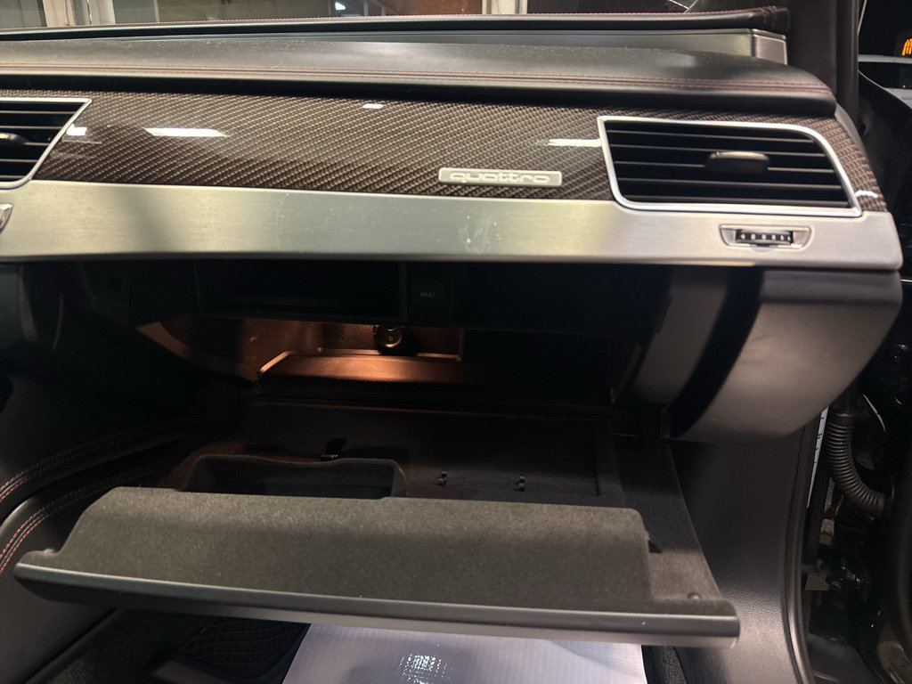 Used 2017 Audi S8 Plus AWD/4WD image 25