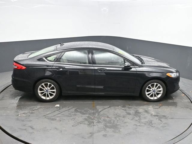 Used 2019 Ford Fusion SE image 30