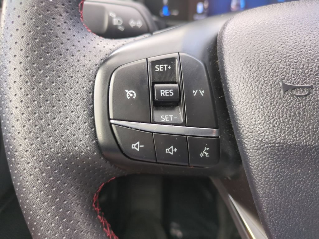 Used 2025 Ford Escape ST-Line AWD/4WD image 20