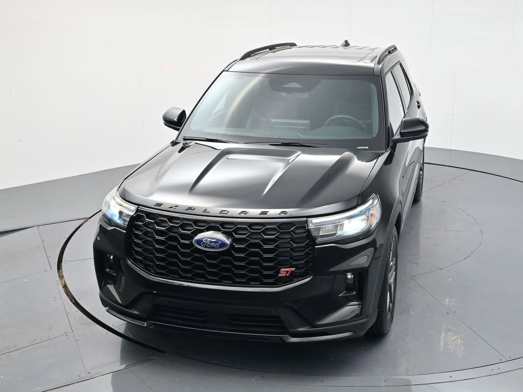 Used 2025 Ford Explorer ST w/ Sun And Sound Package AWD/4WD image 36