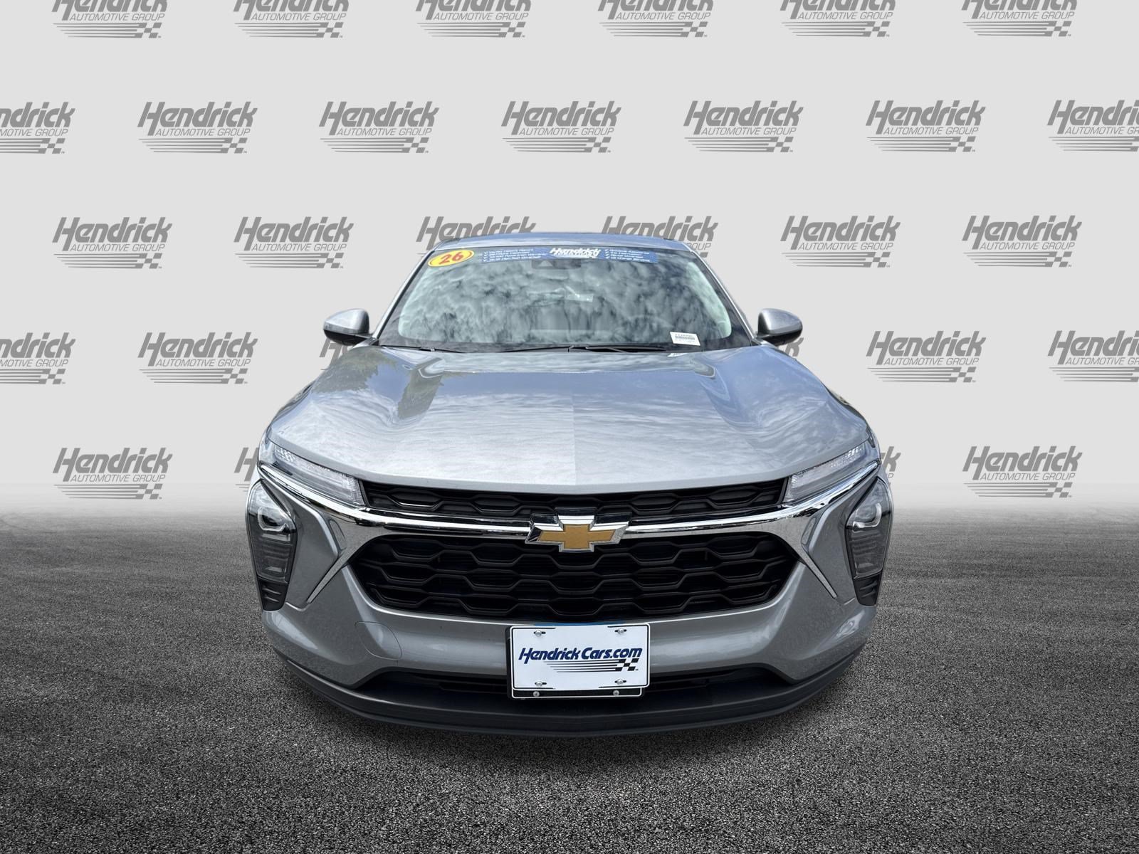 Used 2026 Chevrolet Trax LS w/ LS Convenience Package FWD image 3