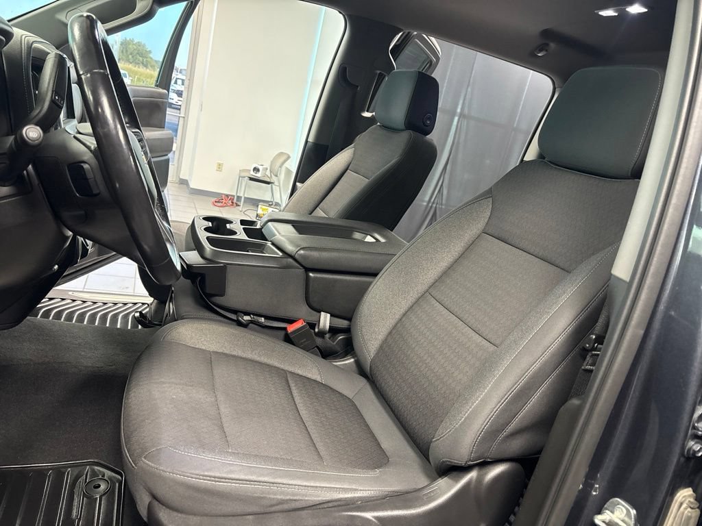 Used 2021 Chevrolet Silverado 1500 LT w/ Safety Package II AWD/4WD image 29