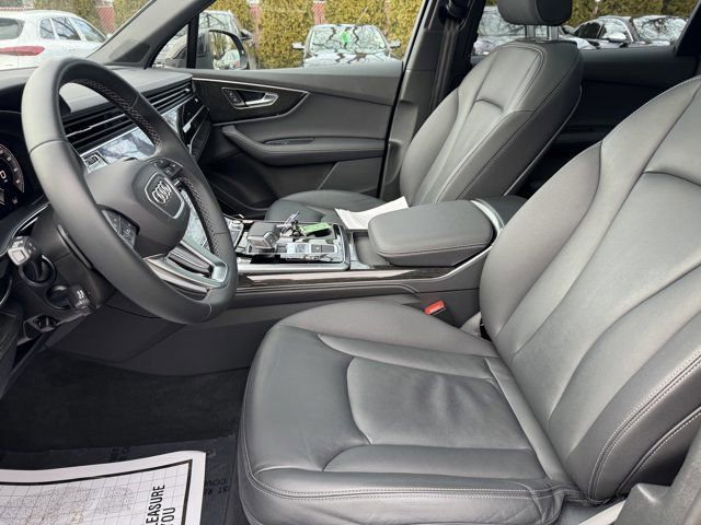 Certified 2025 Audi Q7 3.0T Premium Plus image 25