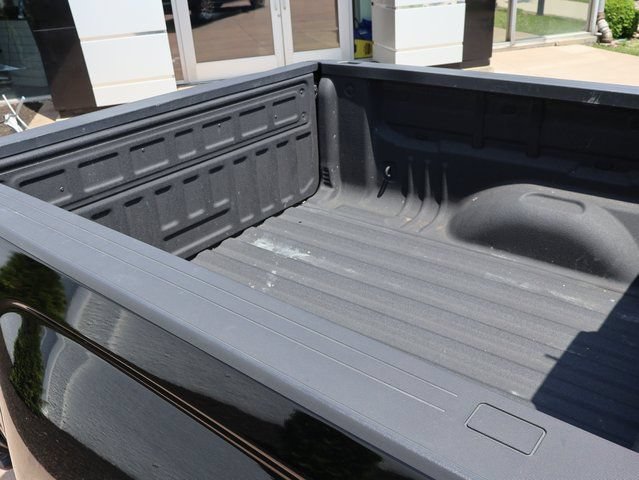 Used 2018 GMC Canyon Denali AWD/4WD image 16