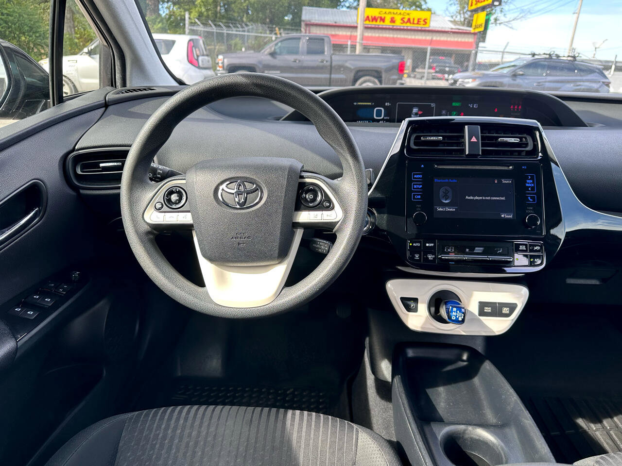 Used 2018 Toyota Prius Two image 11