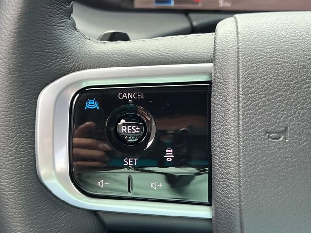 New 2026 Nissan Armada SL w/ Captain's Chari Seat Package image 13