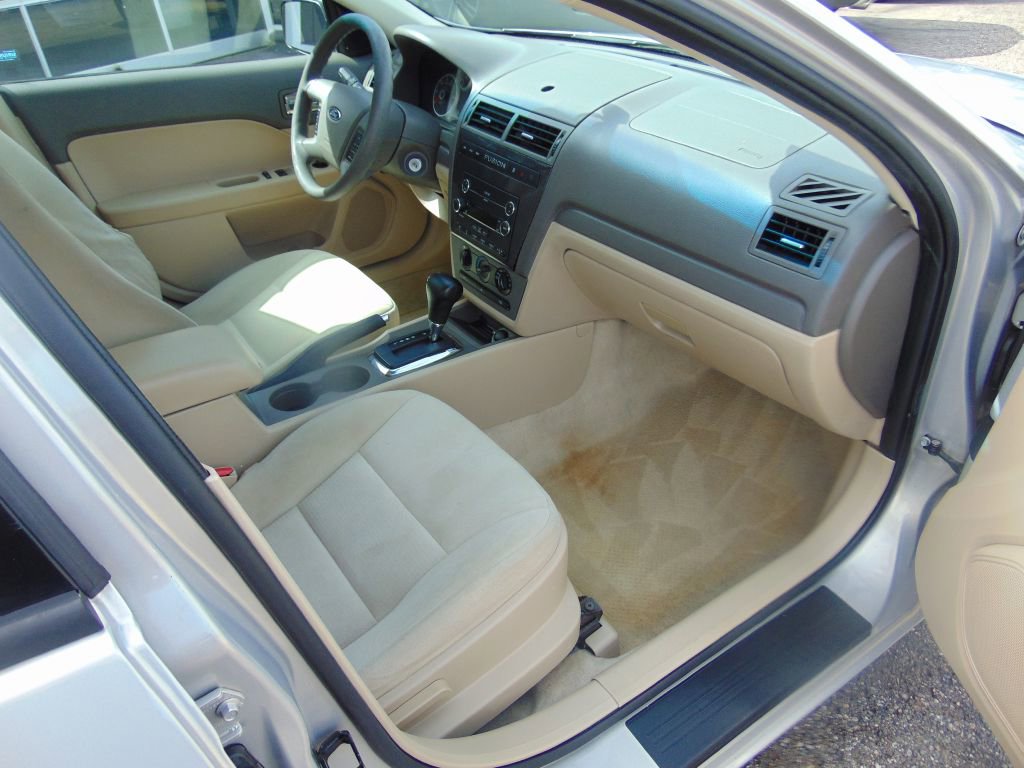 Used 2009 Ford Fusion SE image 5