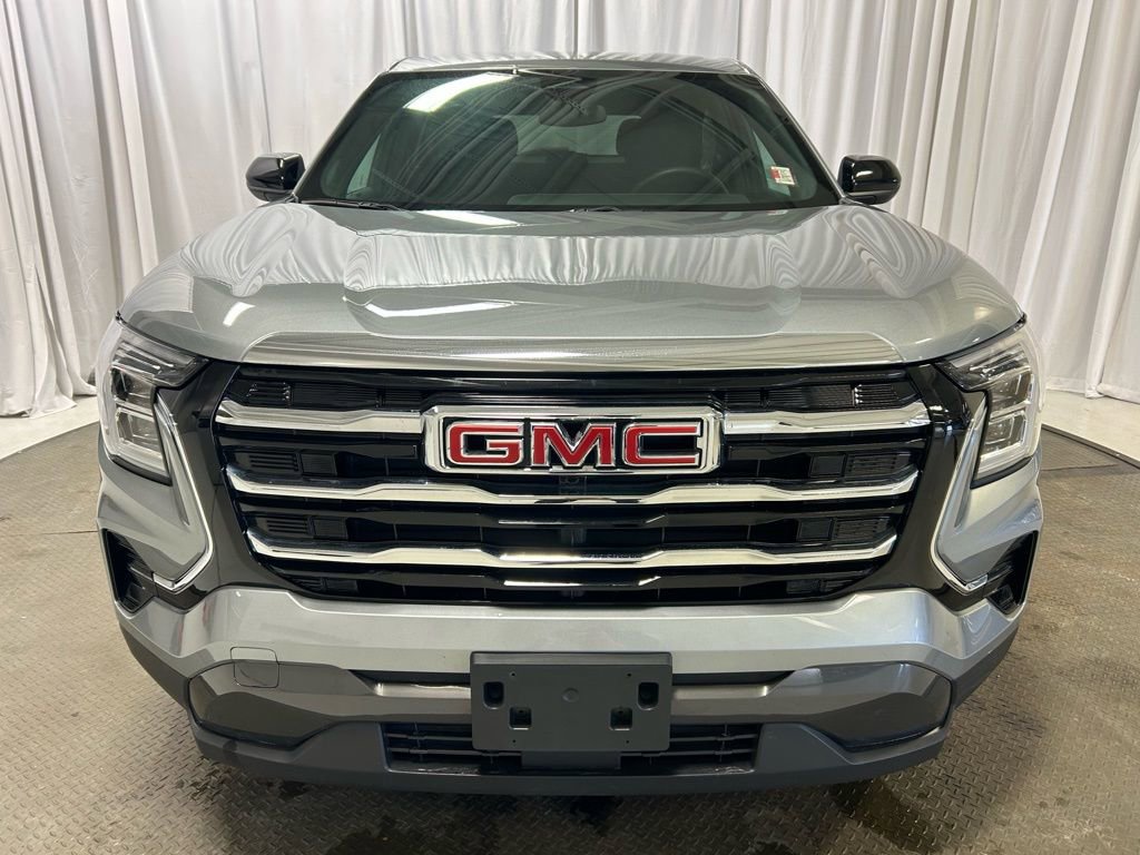 Used 2025 GMC Terrain Elevation AWD/4WD image 23