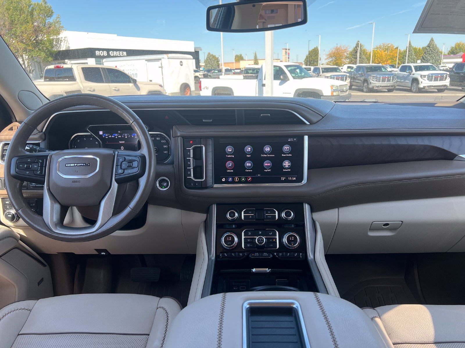 Used 2021 GMC Yukon Denali w/ LPO, Illumination Package AWD/4WD image 11