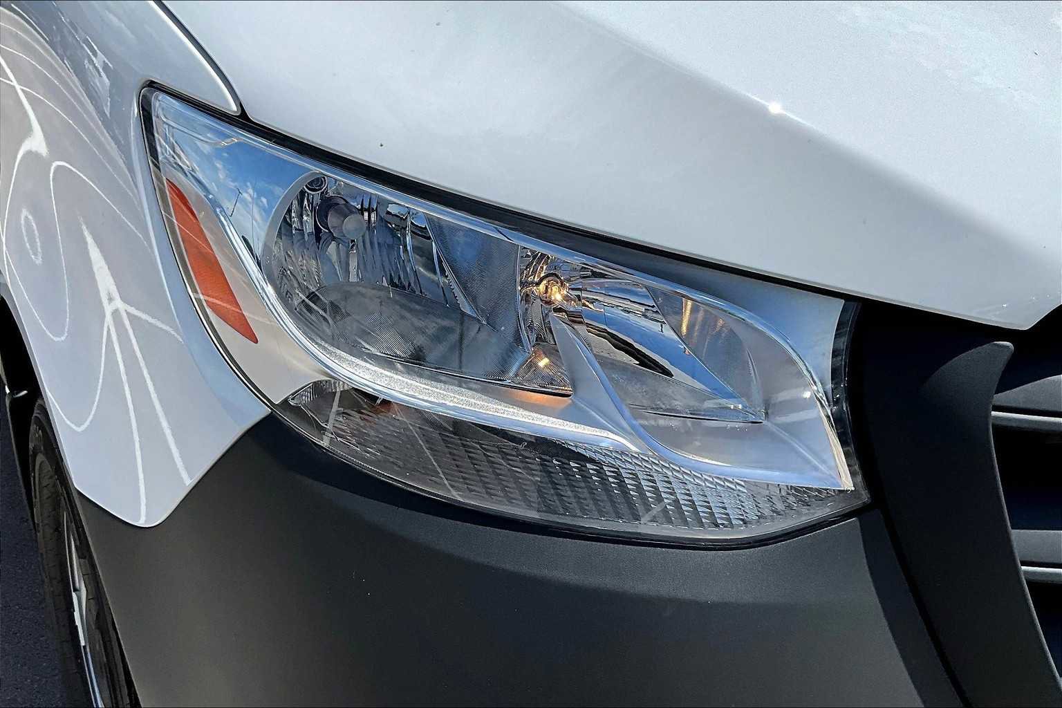 New 2025 Mercedes-Benz Sprinter 2500 image 13